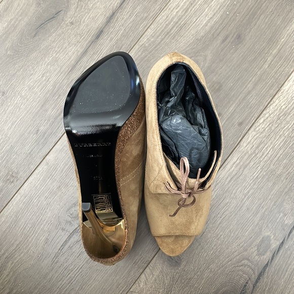 Burberry Darfield 100 Peep Toe Boot - Picture 4 of 5